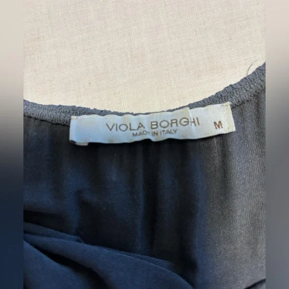 Women's Gray and Blue Floral Top - Picture 3 of 3